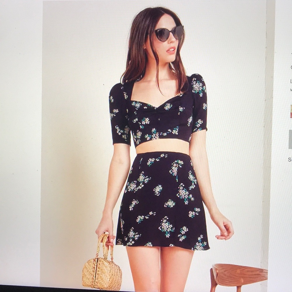 Reformation Eugenia two piece crop top mini skirt - Picture 3 of 3